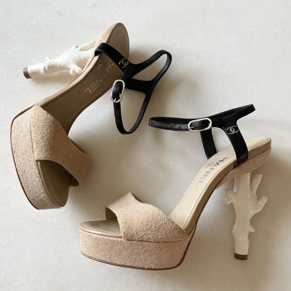 Chanel Coral Shaped Heel Nude Textured Platform Sandals - Picture 4 of 12